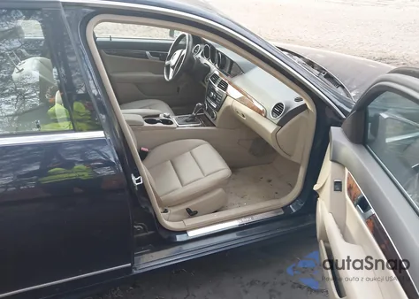 2014 Mercedes-Benz C-Class C 250 Sport из США, поврежденный, VIN WDDGF4HB2ER313568